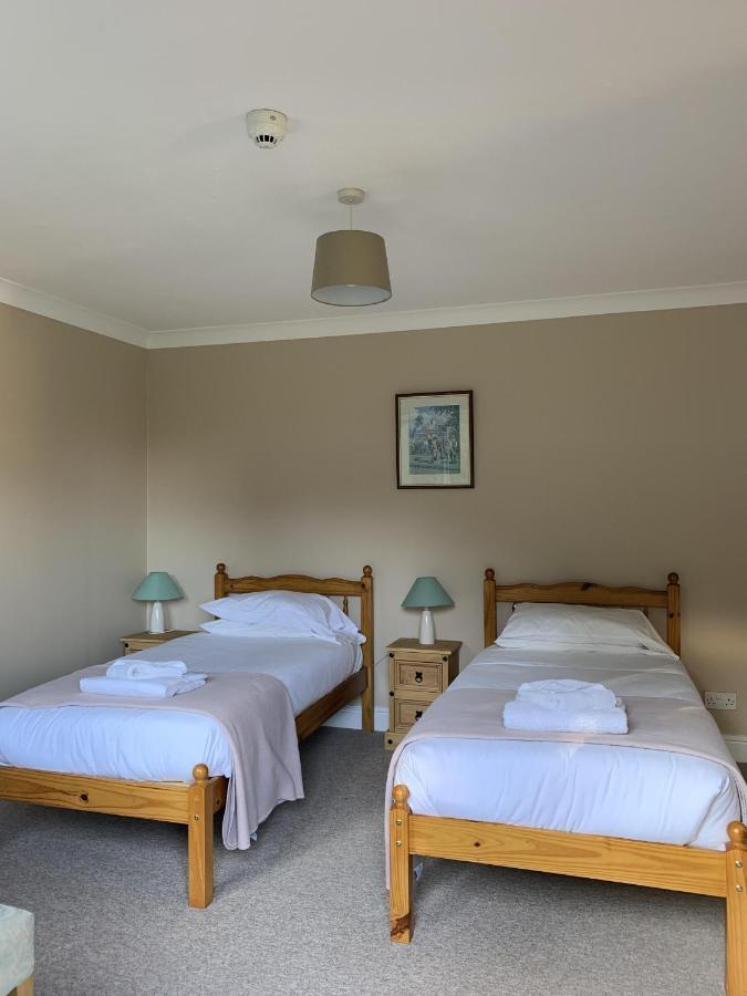 Lakeside Lodge Pidley 外观 照片